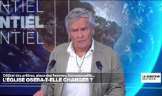 Célibat des prêtres, place de la femme, homosexualité : l'Eglise osera-t-elle changer ?