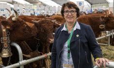 La présidente de la FNSEA Christiane Lambert le 5 octobre 2021 à Cournon d'Auvergne près de Clermont-Ferrand. ( AFP / THIERRY ZOCCOLAN )