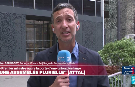 Législatives : au sein du camp présidentiel, une "cacophonie" au sujet des désistements