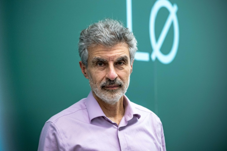 Le chercheur canadien Yoshua Bengio, considéré comme l'un des pères de l'IA, lors d'un entretien avec l'AFP à Montréal, au Canada, le 15 septembre 2026 ( AFP / ANDREJ IVANOV )