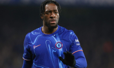 Le calvaire d'Axel Disasi contre les jeunes du PSG