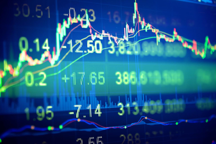 Les trackers permettent d’investir sur une grande variété de supports crédit photo : Vintage Tone/Shutterstock / Vintage Tone