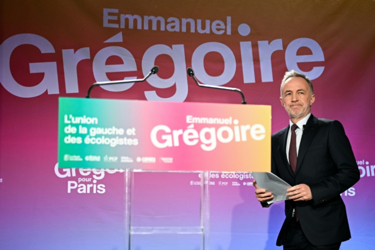 Le candidat de la "gauche unie" à la mairie de Paris, Emmanuel Grégoire au soir du premier tour des municipales, le 15 mars 2026 à Paris ( AFP / Bertrand GUAY )