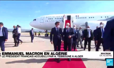 Emmanuel Macron en Algérie : le président français accueilli par A. Tebboune à Alger