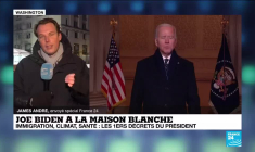 Joe Biden à la Maison Blanche, s'attèle à la lutte contre la pandémie
