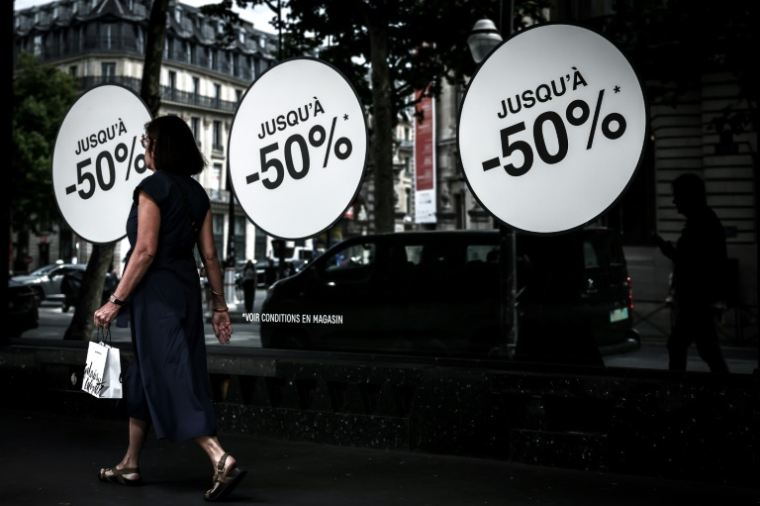 Premier jour des soldes d'été à Paris, le 25 juin 2025 ( AFP / Thibaud MORITZ )