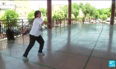 JO de Paris : une exilée afghane veut créer l'exploit au break dance