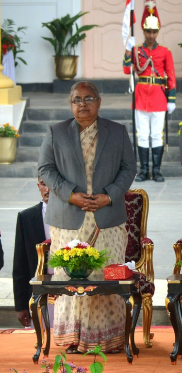 (Photo archives) L'ex-cheffe de la Cour suprême du Népal, Sushila Karki, assiste à une cérémonie à la présidence népalaise, le 4 août 2016 à Katmandou ( AFP / Prakash MATHEMA )