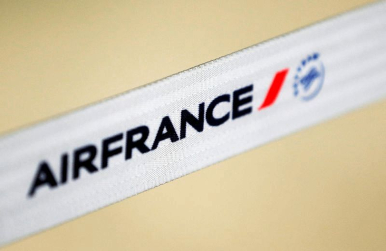 LE GOUVERNEMENT POURRAIT DEMANDER AUX BANQUES D'AIDER AIR FRANCE