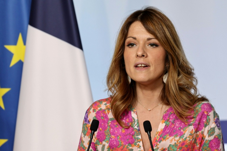 la ministre déléguée à l'Energie et porte-parole du gouvernement Maud Bregeon, lors d'une conférence de presse, le 24 juin 2026 à Paris ( AFP / MEHDI FEDOUACH )