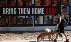 Affiches de soutien aux otages à Tel Aviv, Israël