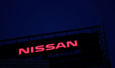 Le logo de Nissan est visible au siège mondial de Nissan Motor Co. à Yokohama