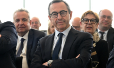 Le président des Républicains Bruno Retailleau, lors d'un séminaire avec des sénateurs LR à Nancy, le 17 avril 2026 ( AFP / Jean-Christophe VERHAEGEN )