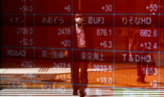 Le Nikkei japonais plonge à son plus bas niveau depuis 7 mois