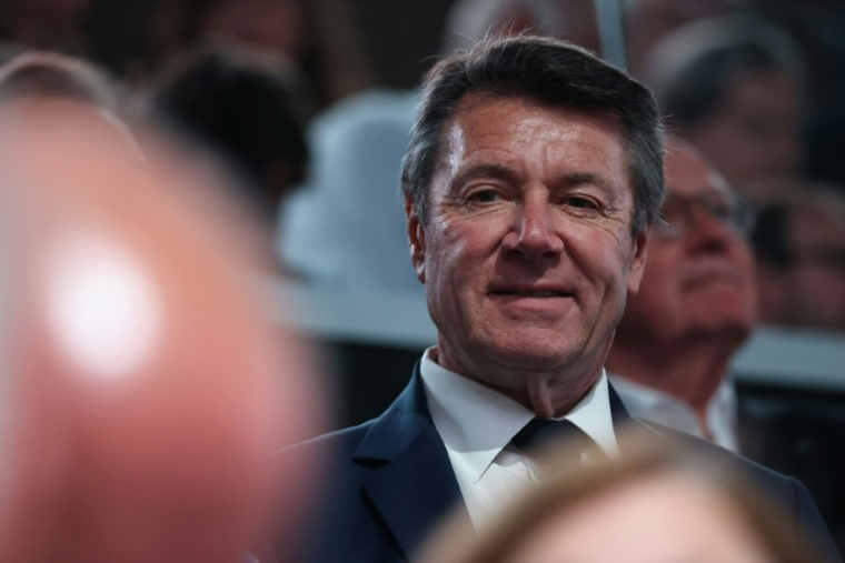 L'ancien maire de Nice Christian Estrosi assiste à un meeting d'Edouard Philippe à Paris le 5 juillet 2026  ( AFP / SIMON WOHLFAHRT )