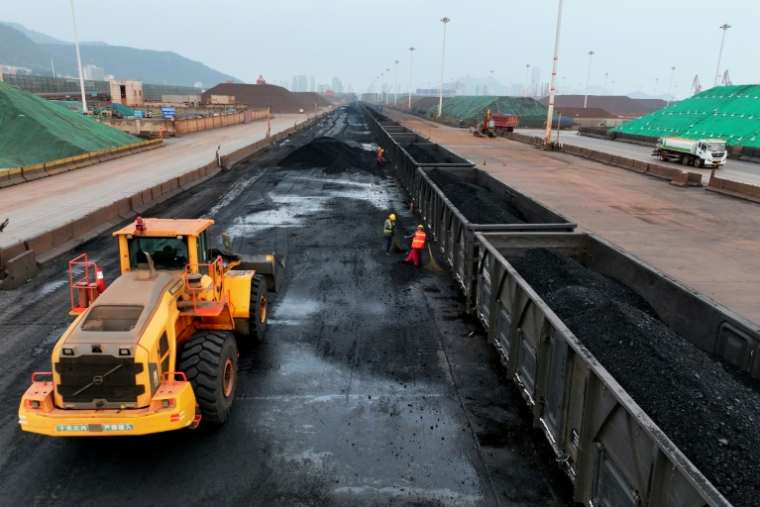 Le terminal charbonnier du port de Lianyungang, dans la province orientale du Jiangsu, le 13 juillet 2025 en Chine ( AFP / STR )