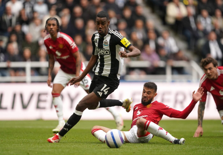 Newcastle plie Manchester United en quatre !