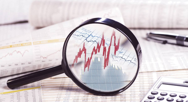 Dries Dury et Tom Demaecker, co-gérants chez Degroof Petercam Asset Management (DPAM) misent sur trois secteurs porteurs. (© CC)