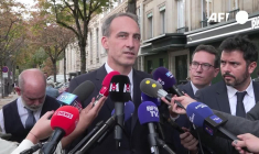 Carburants: Glucksmann appelle à des aides "beaucoup plus massives"