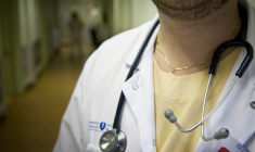 La nouvelle promotion d'internes en médecine comptera en novembre 10.260 postes, contre 8.919 en 2025  ( AFP / Martin BUREAU )