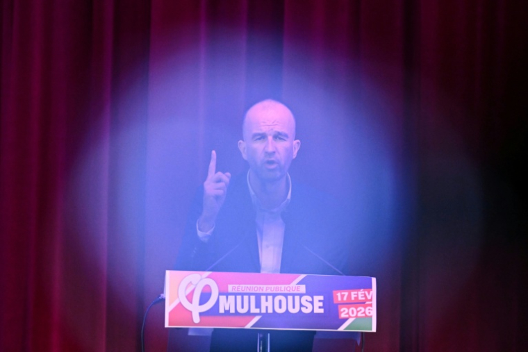 Le coordinateur de LFI Manuel Bompard lors d'un meeting le 17 février 2026 à Mulhouse ( AFP / SEBASTIEN BOZON )