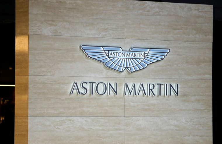 ASTON MARTIN DANS LE ROUGE, LE TITRE PLONGE ENCORE