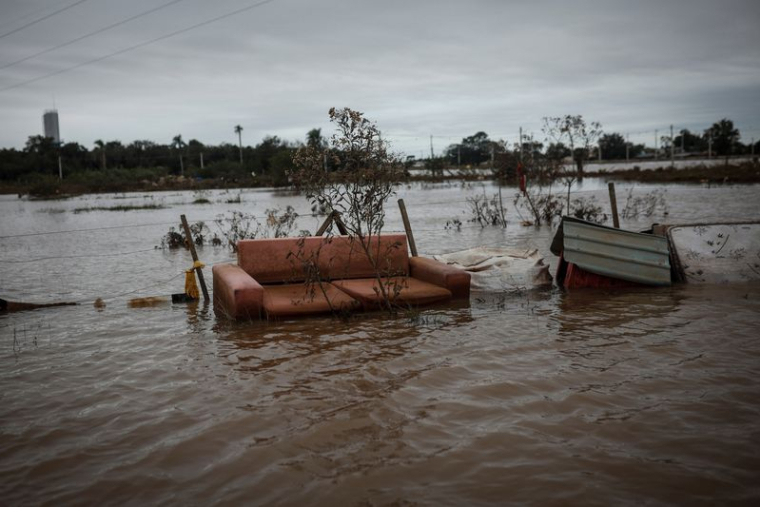 Une rue submergée lors d'une inondation