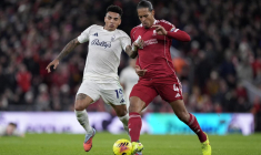 Forest humilie Liverpool, Brighton et Palace font un grand bond en avant