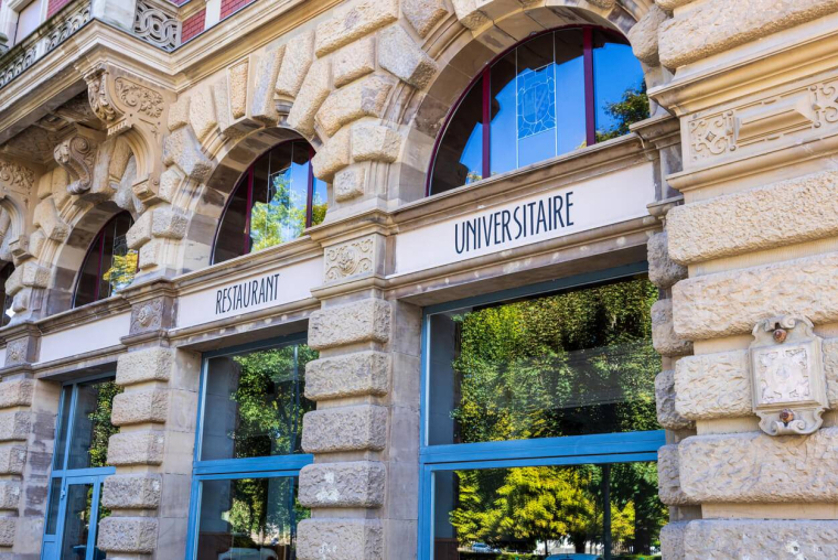 Une aide pour les repas des étudiants loin d'un Crous / iStock.cm - Pixavril