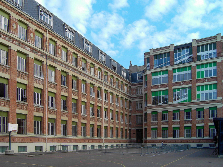 C'est le célèbre Collège Stanislas qui enregistre le prix de l'immobilier le plus cher, avec 14 939€/m². (Crédits photo : Wikimedia Commons - jean-christophe windland )