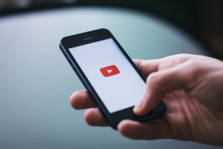 Impôts 2018 : le fisc français oblige les contribuables à regarder une vidéo YouTube