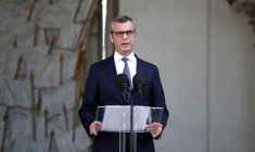 Le secrétaire général de l'Elysée, Alexis Kohler, dans la cour de l'Elysée à Paris