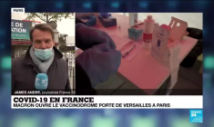 Covid-19 en France : ouverture d'un grand centre de vaccination à la Porte de Versailles à Paris