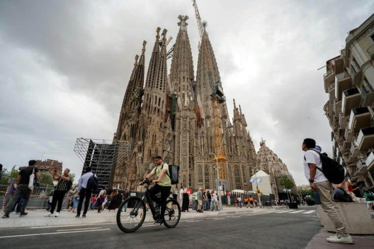 Vue de la basilique de la Sagrada Família, le 4 juin 2026 à Barcelone (Espagne) ( AFP / MANU QUINTERO )