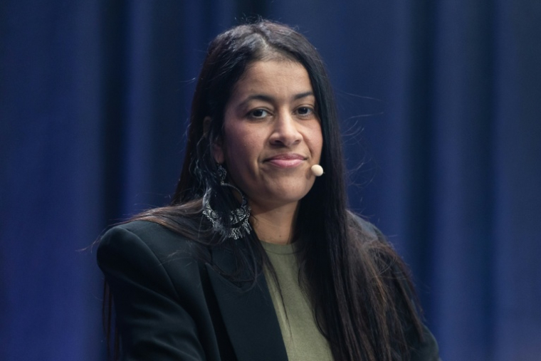 Lahouaria Addouche (LFI), candidate à la mairie de Lille, le 4 mars 2026 à Lille ( AFP / Sameer Al-DOUMY )