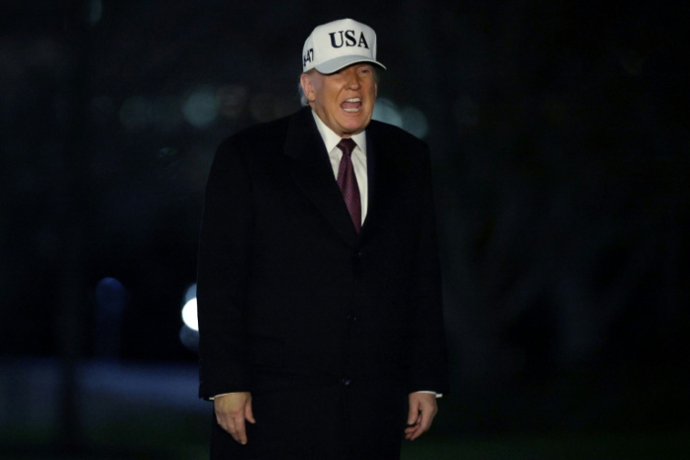 Le président américain Donald Trump à son arrivée à la Maison Blanche à Washington, le 11 janvier 2026, après avoir passé le week-end dans sa résidence de Mar-a-Lago, en Floride ( GETTY IMAGES NORTH AMERICA / ALEX WONG )