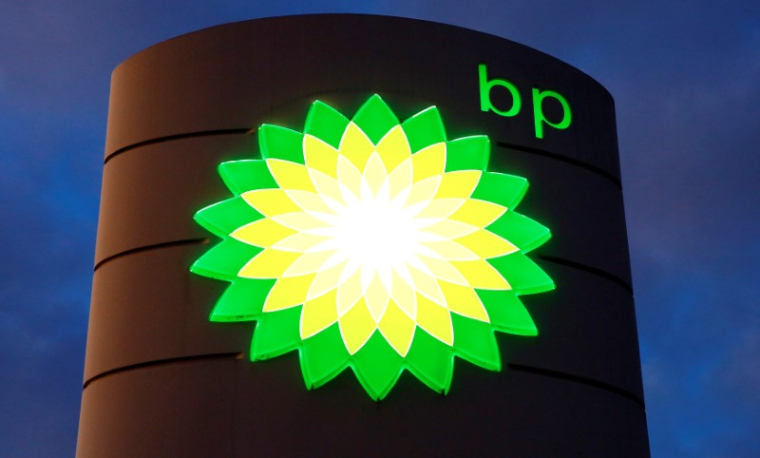 BP RELÈVE SON DIVIDENDE ET AFFICHE SA CONFIANCE