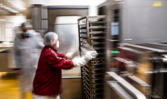 ( AFP / MARTIN BUREAU )