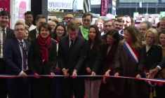 Emmanuel Macron inaugure le Salon de l'agriculture à Paris