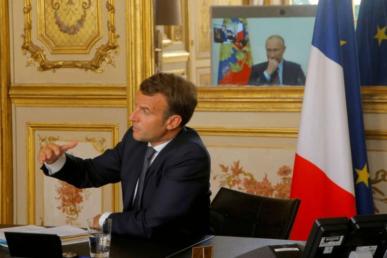 MACRON APPUIE AUPRÈS DE POUTINE L'OFFRE DE DIALOGUE DE L'OPPOSITION BIÉLORUSSE