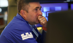 Un opérateur à la Bourse de New York le 14 juillet 2026 ( AFP / TIMOTHY A. CLARY )