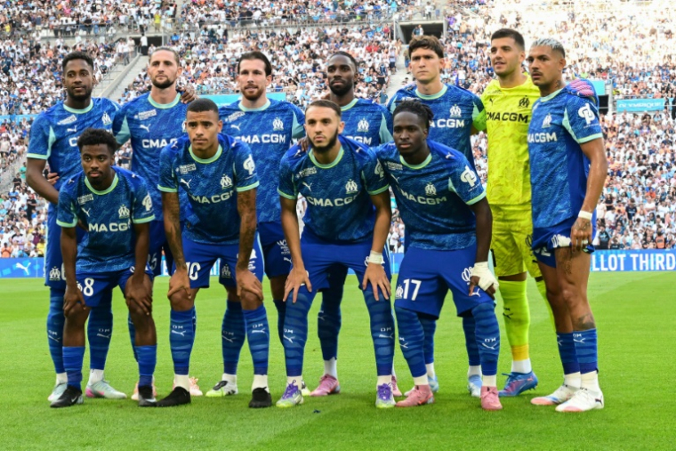 L'équipe de l'OM avant un match amical contre Aston Villa, le 9 aoüt 2025 au Vélodrome ( AFP / Miguel MEDINA )