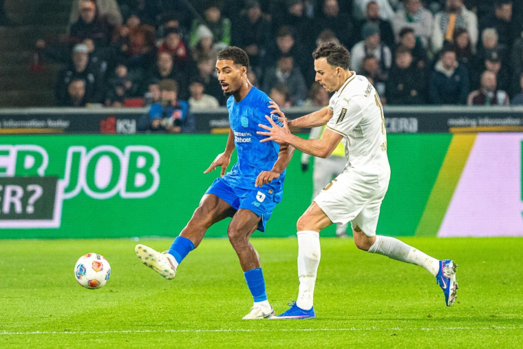 Blessé à l'ischio, la mauvaise nouvelle confirmée pour Loïc Badé