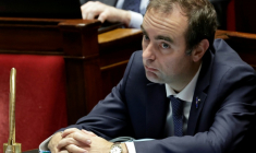 Le Premier ministre Sébastien Lecornu, à l'Assemblée nationale le 4 novembre 2025 ( AFP / STEPHANE DE SAKUTIN )