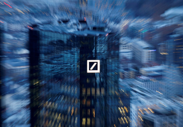 DEUTSCHE BANK: BOND DES PROFITS AU 1ER TRIMESTRE, LA BANQUE D'INVESTISSEMENT À LA PEINE