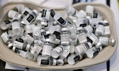 CORONAVIRUS: PFIZER VA ACCÉLÉRER LA LIVRAISON DE 10 MILLIONS DE DOSES DE VACCIN À L'UE