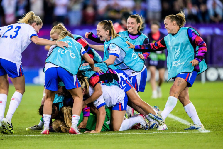 L’Angleterre arrache les demies au bout de la nuit !