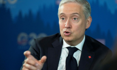 Le ministre canadien des Finances, François-Philippe Champagne, lors d'une entrevue en marge de la réunion des ministres des Finances et des gouverneurs de banques centrales du G20 à Asheville, en Caroline du Nord, le 1er septembre 2026 ( AFP / Allison Joyce )