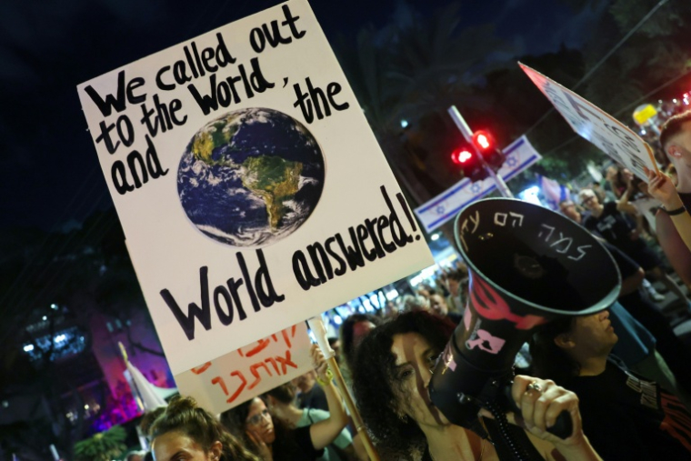Manifestation anti-gouvernementale pour réclamer le retour des otages retenus à Gaza, le 30 septembre 2025 ( AFP / Jack GUEZ )
