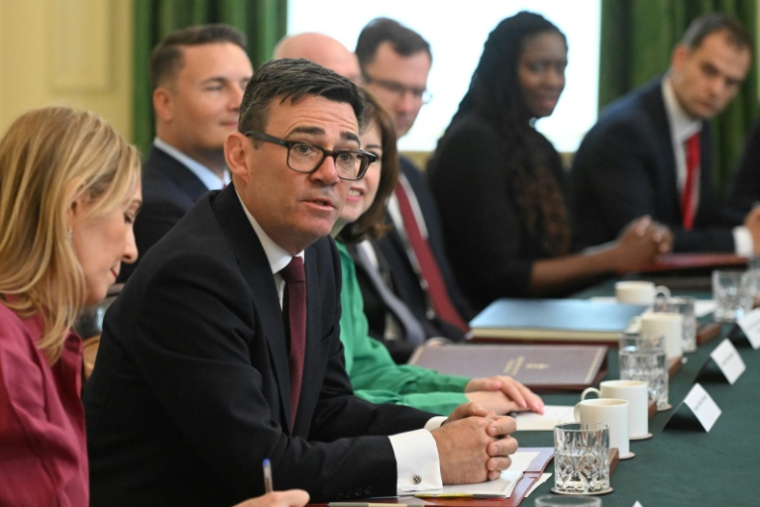 Le nouveau Premier ministre britannique Andy Burnham lors d'une réunion du cabinet à Downing Street, à Londres, le 21 juillet 2026 ( POOL / Eddie Mulholland )